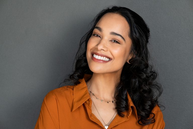 A person with healthy teeth